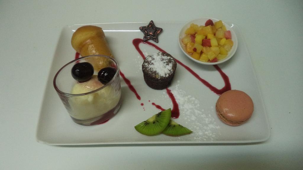 Logis Hotel Des Voyageurs Restaurant La Bonne Tabl'Hay Livron-sur-Drôme 외부 사진