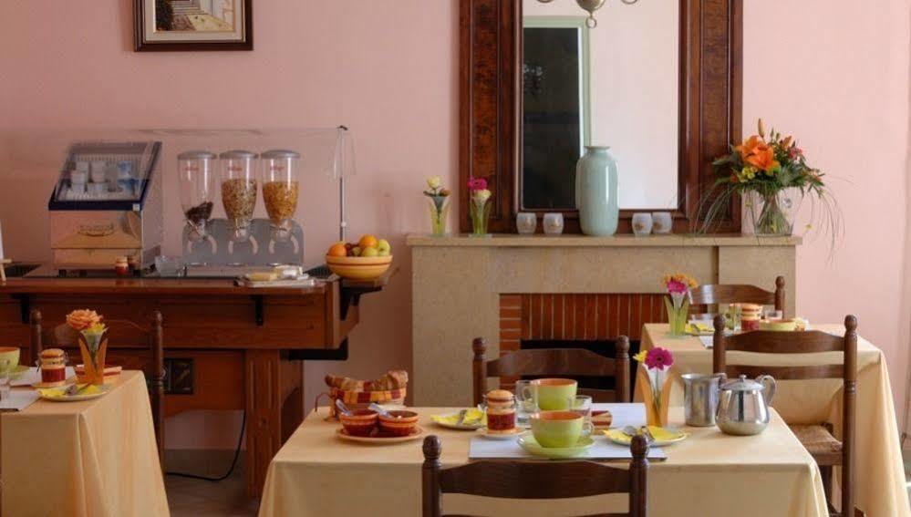 Logis Hotel Des Voyageurs Restaurant La Bonne Tabl'Hay Livron-sur-Drôme 외부 사진